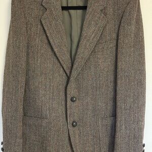 Vintage Harris Tweed Classic Brown Herringbone Blazer made in Scotland